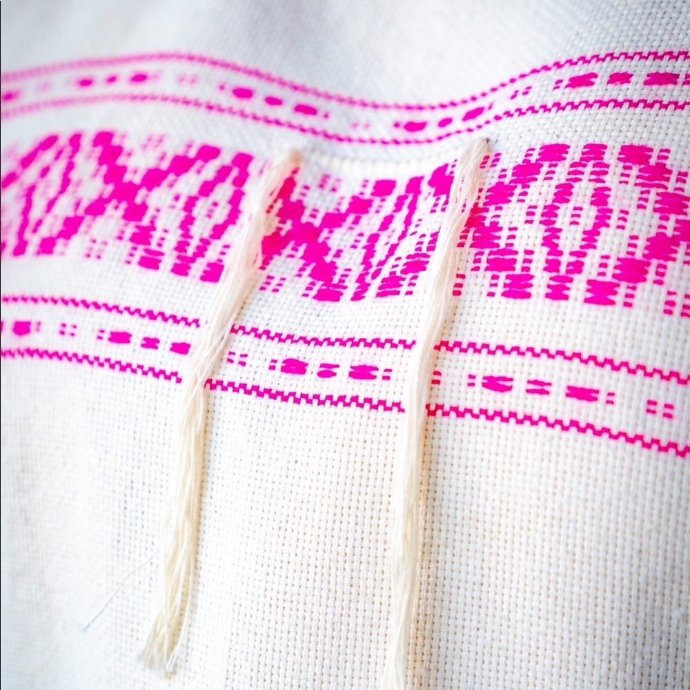 Pink Top Size Medium - Picture 2 of 3